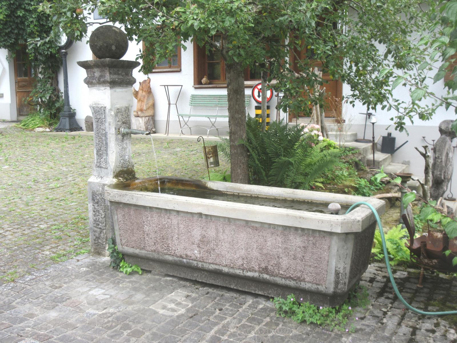 Brunnen Schachenweg 2: Brunnen Schachenweg 2: